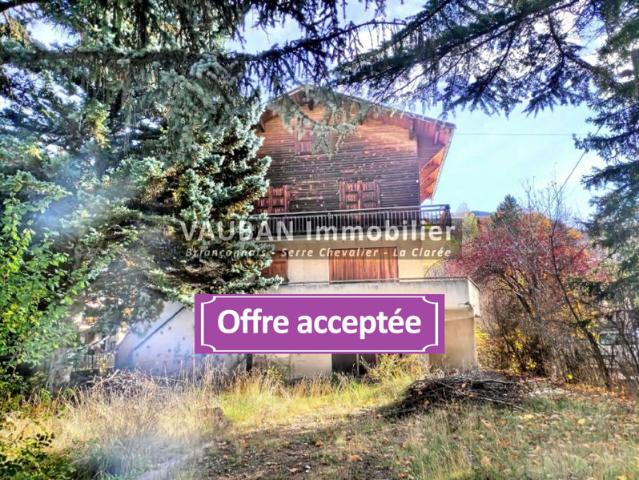 Maison individuelle à rénover Centre ville Briançon