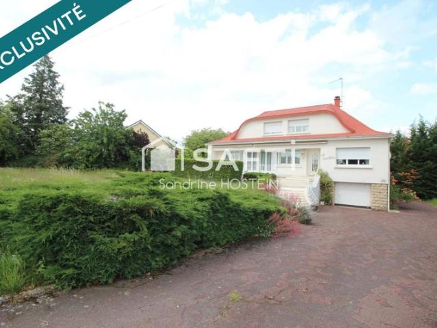 Maison Individuelle Bourgeoise de 223m2 sur 20 ares!