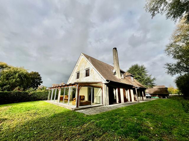 Maison individuelle Brexent Enocq 8 pièces 240 m²