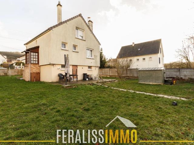 Maison individuelle dans le village de Menucourt