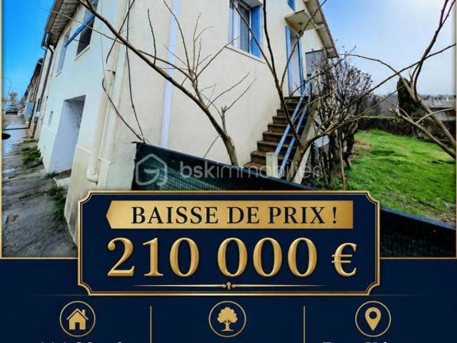 Maison individuelle dans petit village