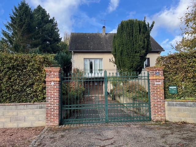 Maison individuelle de campagne 5 pièces à St Martin du Tilleul 27300