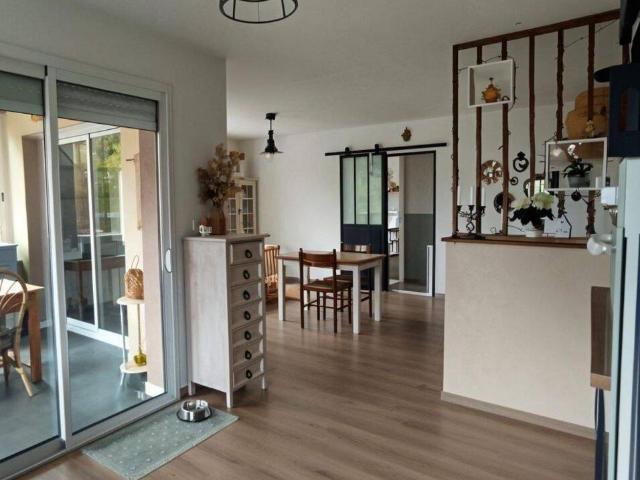 MAISON INDIVIDUELLE DE PLAIN PIED AVEC GARAGE