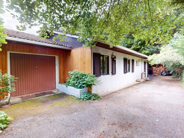 Maison individuelle de plain pied de 104m2 avec 4000m2 de terrains Saint Paul De Varces
