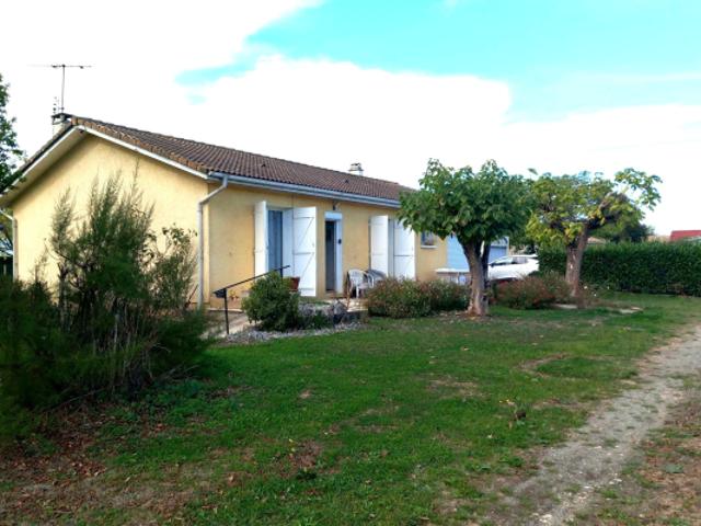 Maison individuelle de plain pied d'environ 102 m2 à Coutras