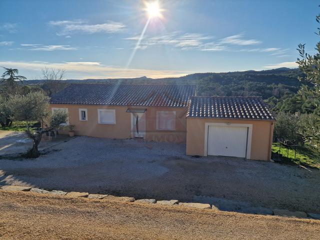 MAISON INDIVIDUELLE DE PLAIN PIED SUR TERRAIN DE 1000 M2 ENVIRON