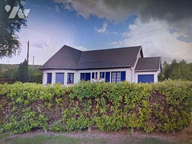 MAISON INDIVIDUELLE DE TYPE PLAIN PIED DE 98 M² BATIE SUR 1 095 M² AVEC GARAGE ET JARDIN Compr.