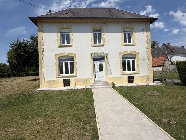 Maison individuelle de 150 m2 avec grand jardin Excellente performance énergétique Classe B Pommier