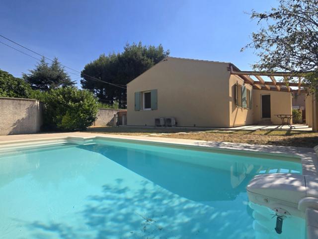 Maison individuelle de 1979 avec piscine à Entraigues sur la