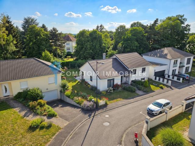 Maison individuelle de 135 m2 avec jardin et garage double d