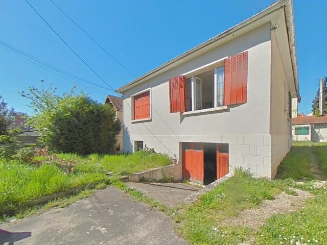 Maison individuelle de 5/6 pièces avec rénovation