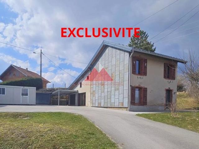 Maison individuelle avec nombreuses dépendances