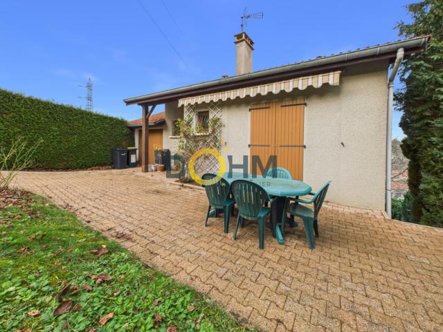 Maison individuelle F5 120 m2 Terrain 879 m2 Secteur c
