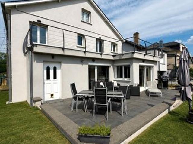 Maison individuelle F7 de 192 m²
