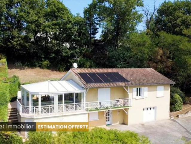 Maison individuelle familiale de 158 m2, 4 chambres sur 1084