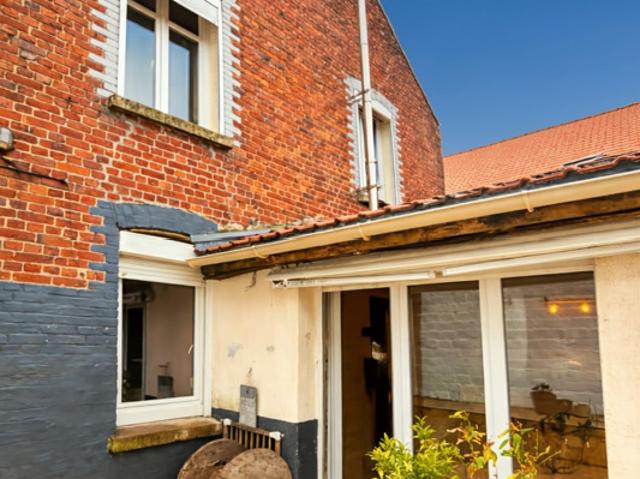 Maison individuelle jardin garage