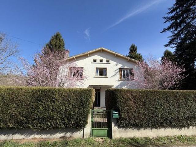 Maison individuelle sur commune de Oust 09140