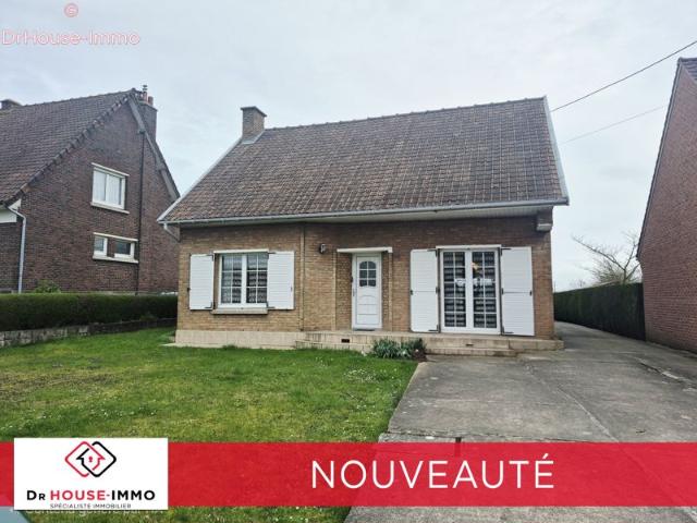 Maison individuelle de famille semi plain pied 3 chambres possibilité 5 avec véranda
