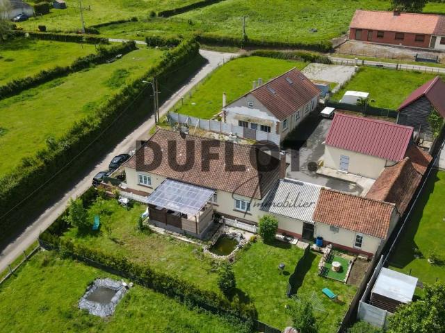 Maison individuelle semi plain pied avec studio indépendant. 140m² Fressin