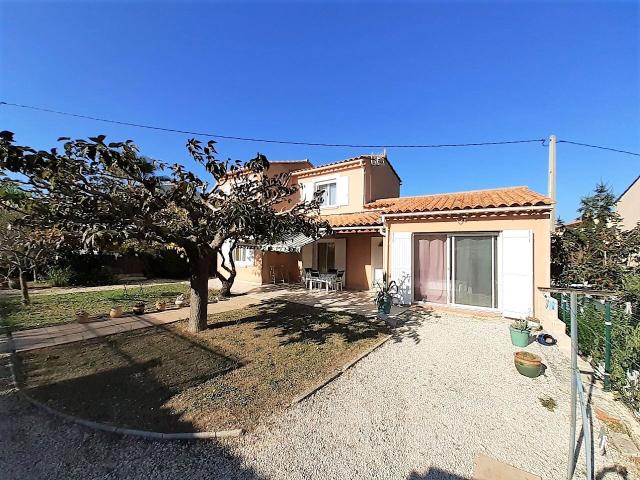 MAISON INDIVIDUELLE T4 SIX FOURS LES PLAGES Proche Mer Location Saisonnière