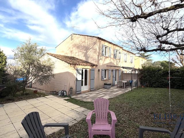 Maison individuelle T5 avec terrasse et jardin