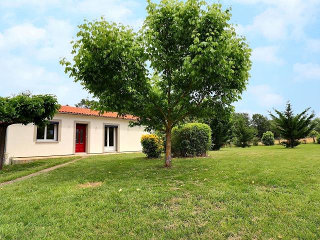 Maison individuelle T5 de 105 m² avec sous sol et garage Lescure d'Albigeois