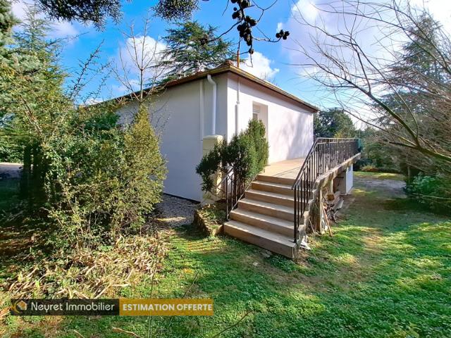 Maison individuelle totalement rénovée de 140 m2 sur 1850 m2
