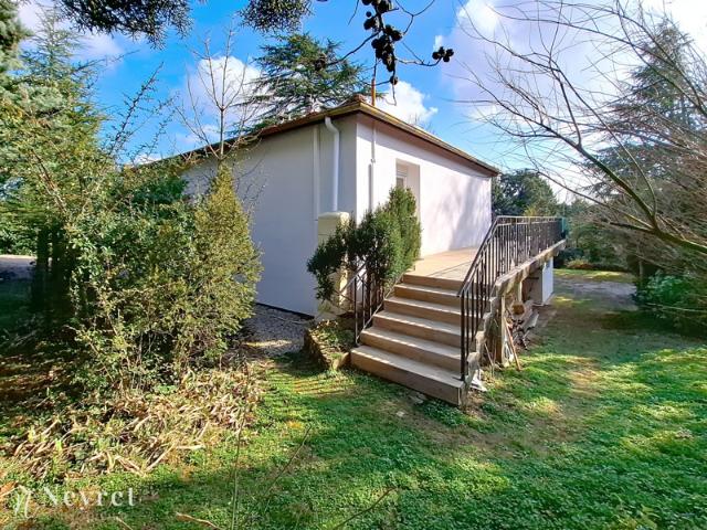 Maison individuelle totalement rénovée de 140 m2 sur 1850 m2