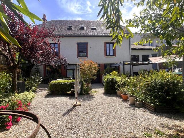 Maison individuelle 170 m2 7 pièces