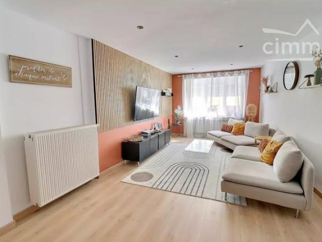URGENT: Maison individuelle d'une surface habitable de 178 m² à ALSTING