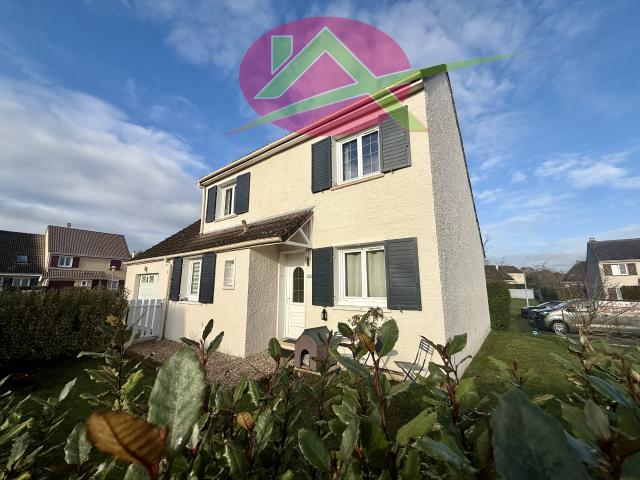 Maison individuelle 111 m2 dans impasse calme à Oissel