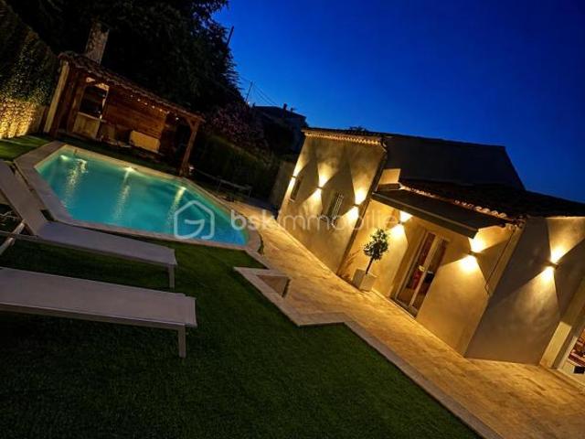 Maison individuelle 116 m² habitables + garage 15 m² — Flayosc 83780