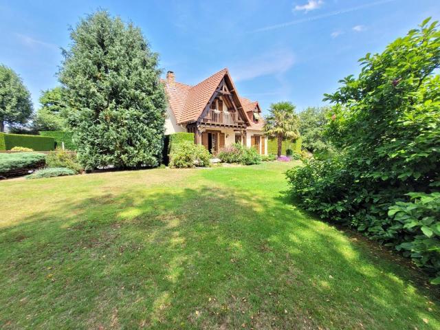 Maison individuelle 133m² | Terrain 1591 m² | Montigny 76380