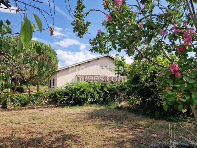 Maison fort potentiel