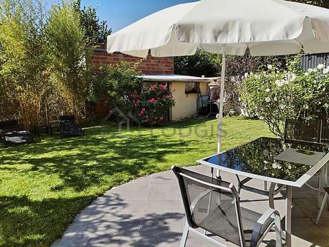 Maison individuelle 2 chambres meublée avec garage, terrasse et jardin Houilles 78800