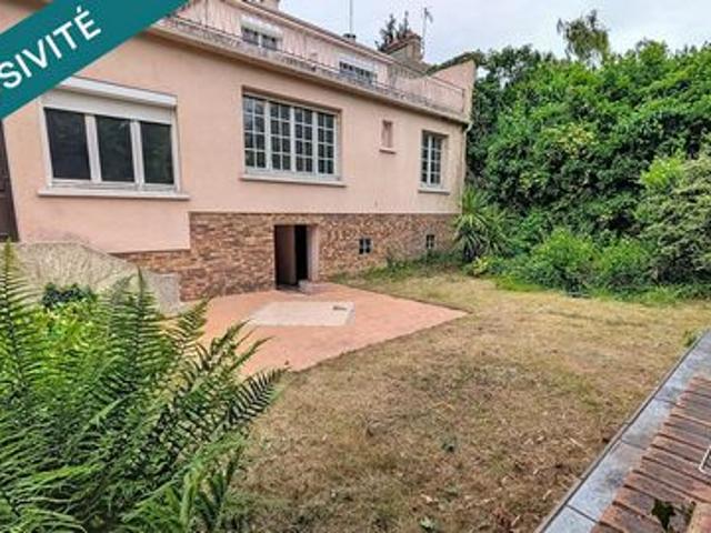 Maison individuelle 4 chambres avec jardin