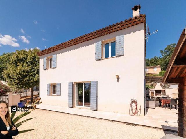 Maison individuelle 4 pièces avec chalet et bassin de baignade