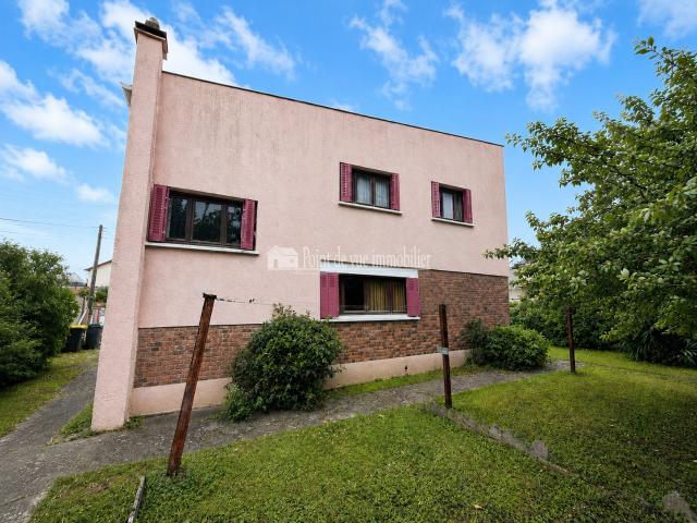 Maison individuelle 5 pièces de 85m2 sur 399m2 de terrain