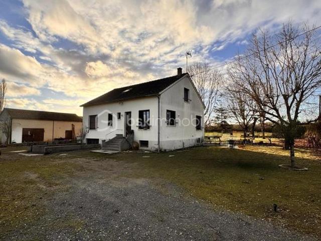 Maison individuelle 6 pièces avec fort potentiel – Terrain 1 000 m²