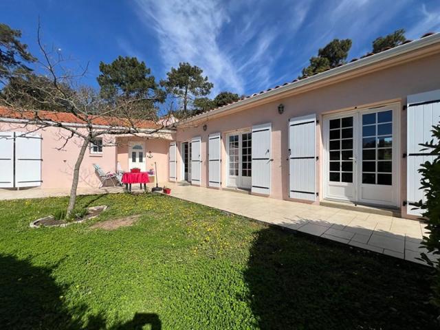 Maison Jard Sur Mer 5 pièce s 110 m2