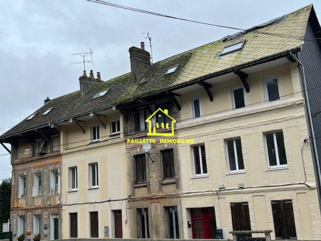 Maison jumelée à rénover