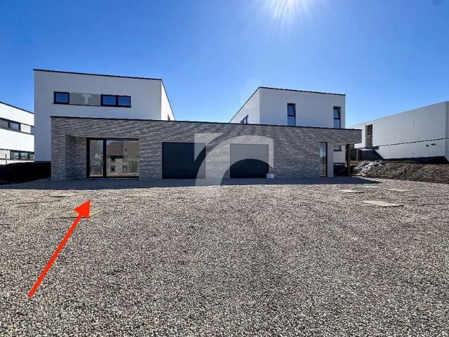 Maison jumelée à vendre pour 456744 euro avec 4 chambres à coucher