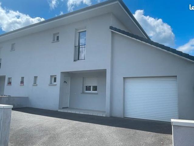 Maison Jumelée avec garage IDRON