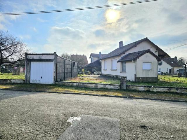 Maison jumelée de plain pied à Mercy le bas