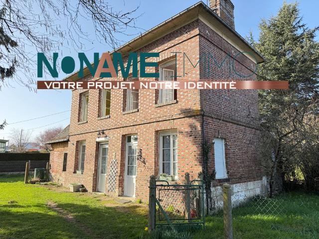 Maison offrant un beau potentiel