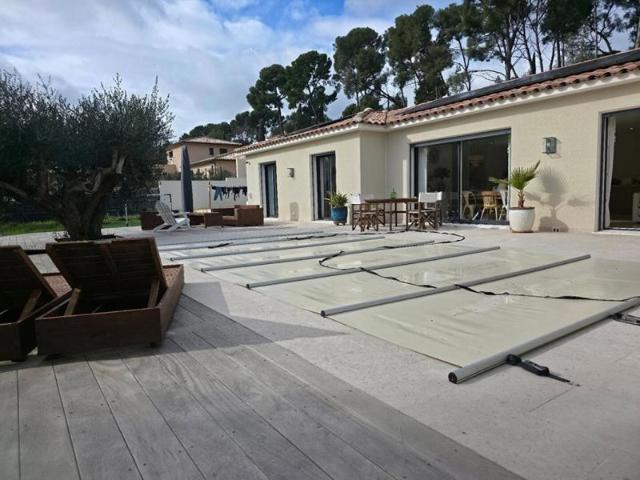 Maison Ollioules 5 pièce s 164 m2 989000 EUR