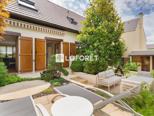 Maison Ormesson sur Marne 6 pièces 135m²