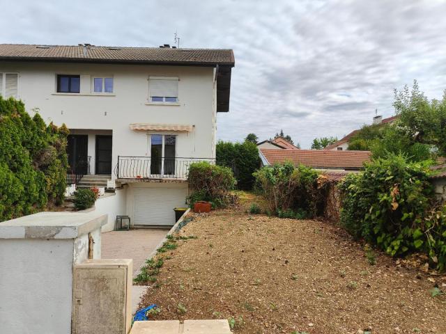 Maison Oyonnax 4 pièce s 101.0 m2