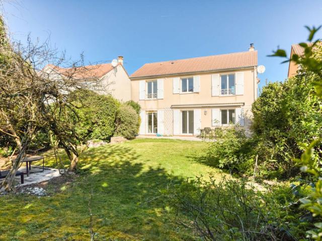 Maison Ozoir La Ferriere 6 pièce s 119.3 m2