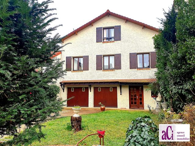 Maison L Hay Les Roses 6 pièce s 161.65 m2